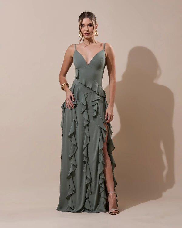 Vestido de Festa Longo Decote V Crepe Chiffon Babados Cascata e Fenda Verde Oliva