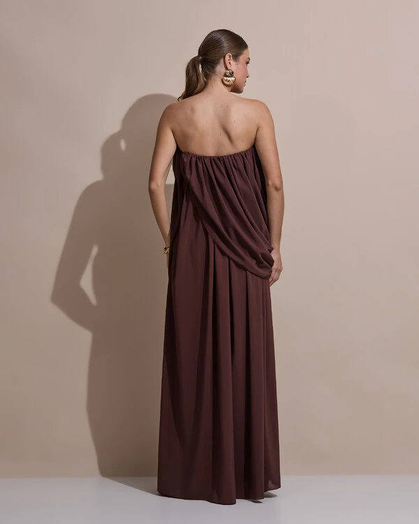 Vestido de Festa Longo Tomara Que Caia Crepe Chiffon Drapeado Marrom