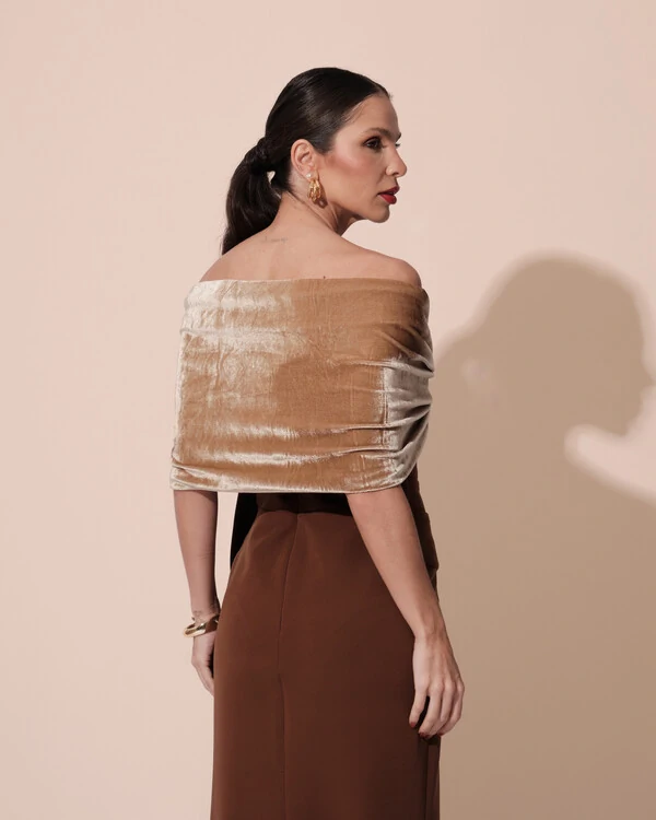 Estola Veludo Dourado