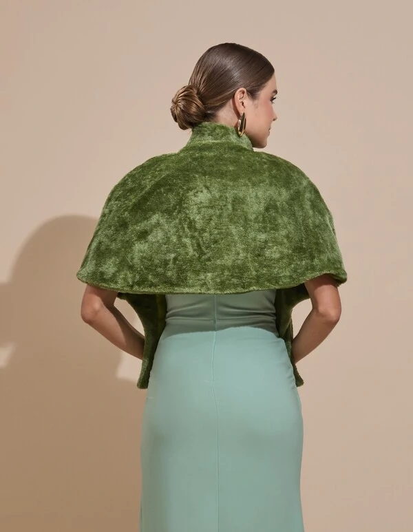 Estola Fake Fur Verde Musgo