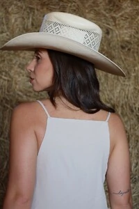 Blusa de Alça Fina com Botões Cru