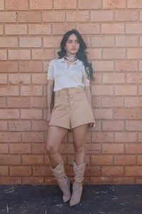 Blusa Polo Tricot Botões Bege