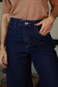 Calça Jeans Reta Escura