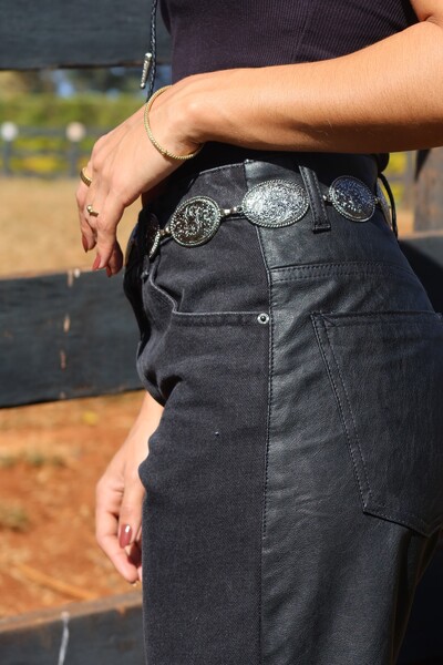 FotoCalça Wide Leg Preta