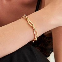Pulseira Elos Quadrados com Banho de Ouro 18K