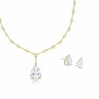 Conjunto Gota com Cristal Branco e Banho de Ouro 18K