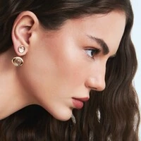 Brinco Jilli Pendente com Cristal translúcido e Banho de Ouro 18K