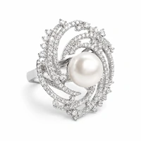 Anel com Pérola e Banho de Ródio Branco | Elegância Atemporal