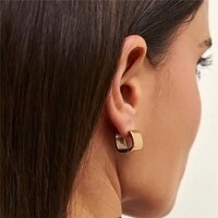 Argola Click - Design Moderno com Mix de Banhos Ouro 18K e Ródio Branco
