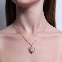 Colar Relicario Coração Rendado Banho Ouro 18K