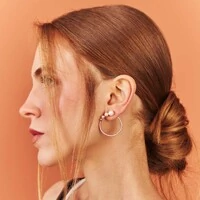 Brinco Monaco com Pérolas, Zircônias e Banho de Ouro Rosê