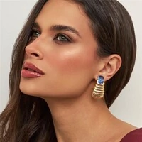 Brinco Breathe com Cristal Azul - Banho de Ouro 18K | Brilho Sofisticado