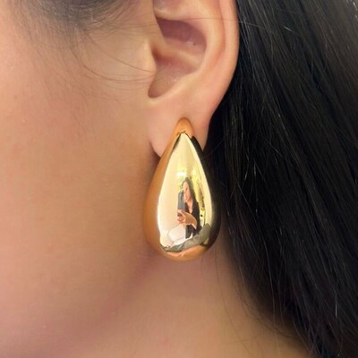 FotoBrinco Gota Grande Liso Banho de Ouro 18k