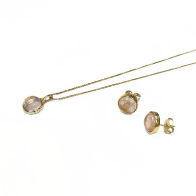 Foto Conjunto Tingua com Quartzo Rosa e Banho de Ouro 18K