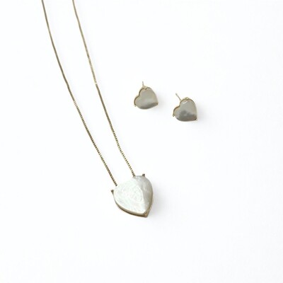 Foto Conjunto Coração com Madrepérola e Banho de Ouro 18K