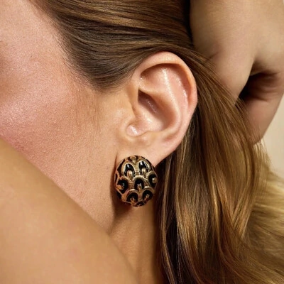 Foto Brinco Owl com Esmaltado Preto e Banho de Ouro 18K