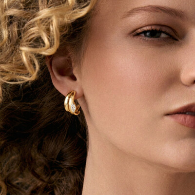 FotoBrinco Ondina com Zircônias e Banho de Ouro 18K