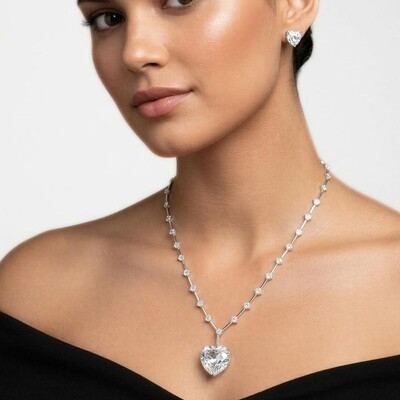 FotoConjunto Coração com Cristal Branco e Banho de Ródio Branco