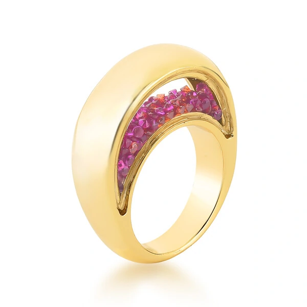 Anel Aurora com Banho de Ouro 18K e Cristais encapsulados em Rosa