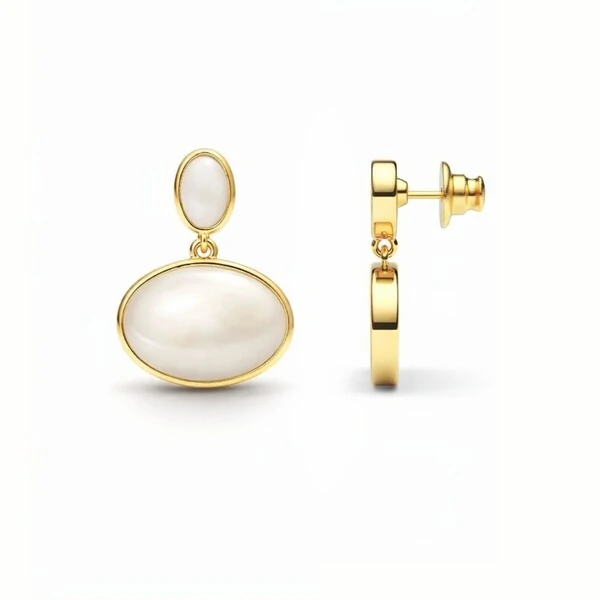 Brinco Beauvoir com Madrepérola e Banho de Ouro 18K