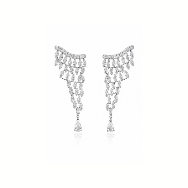 Brinco Foglia – Cravação de Zircônias e Banho de Ródio Branco