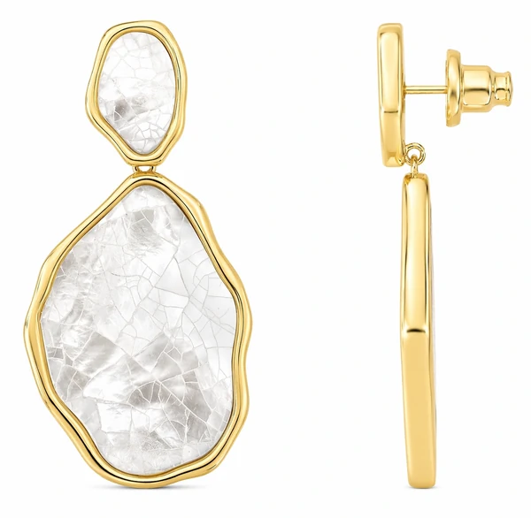 Brinco Gizé com Madrepérola e Banho de Ouro 18K