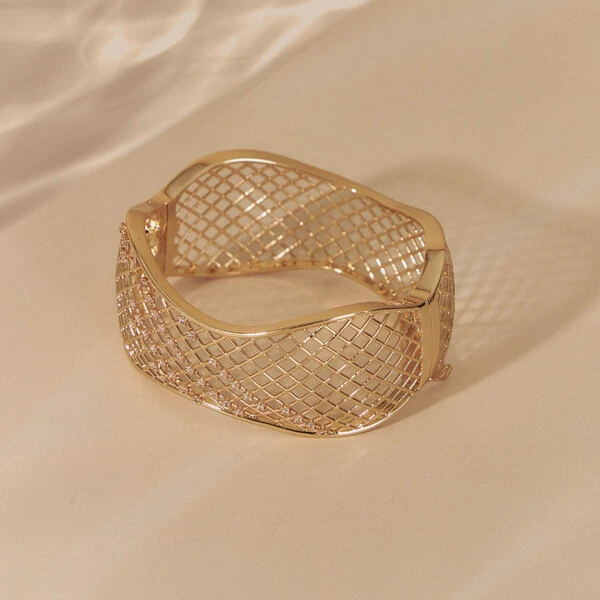 Pulseira Aramado com Zircônias e Banho de Ouro 18K - Elegância Clássica com Brilho Moderno