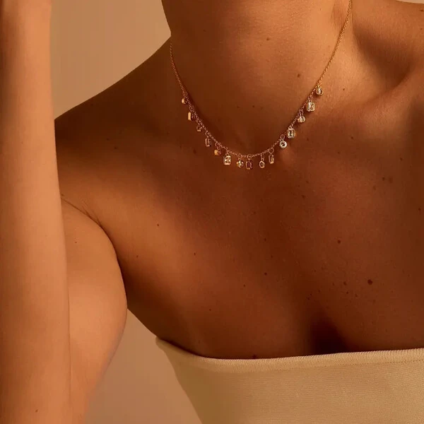 Colar Balangandãs com Banho de Ouro 18K e Zircônias