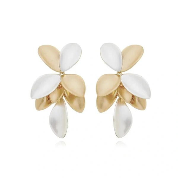 Brinco Pétalas Acetinadas Maxi com Mix de Banhos