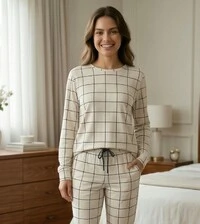 Pijama Manga Longa Jogging Xadrez Bege