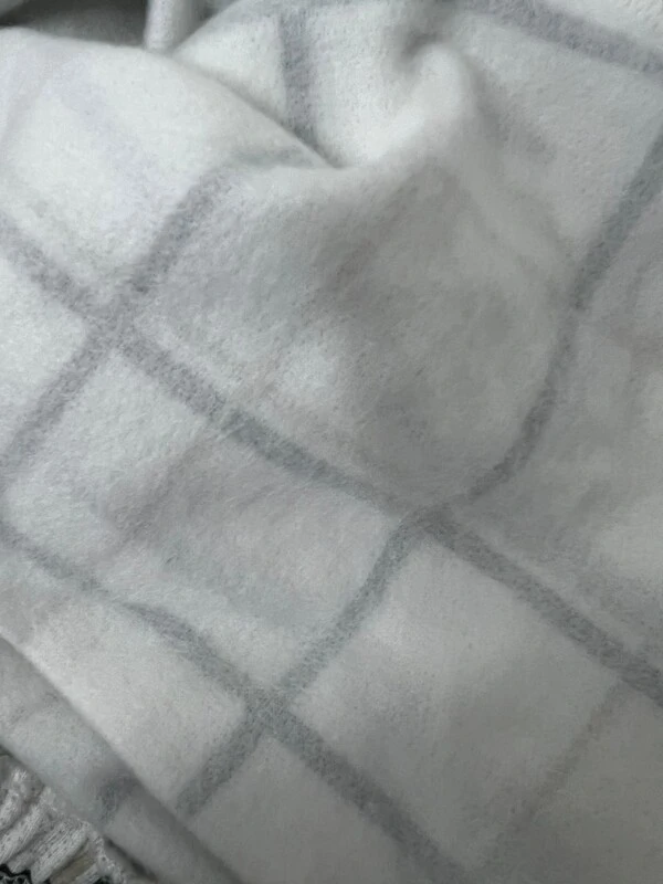 Pijama Moletinho Peluciado Botões Xadrez Verde Sereno