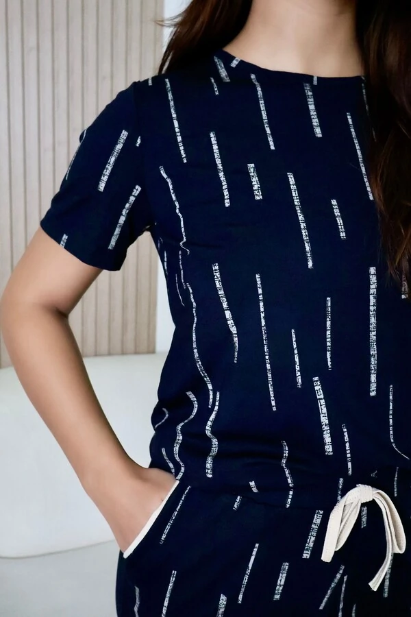 Pijama Meia Estação Jogging Manga Curta Chuvisco Azul Marinho